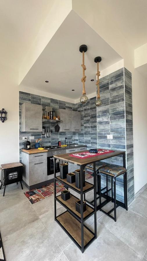 Koru House Torvaianica Villa Екстериор снимка