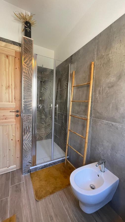 Koru House Torvaianica Villa Екстериор снимка